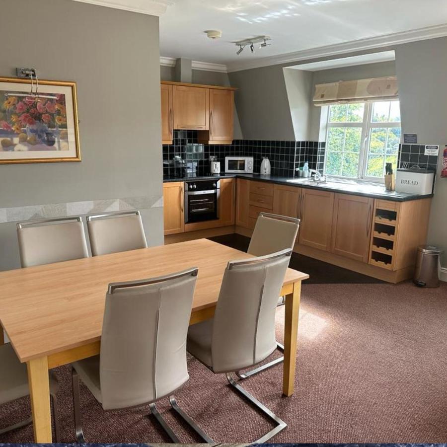 Spacious 2 Bedroom Apartment In Killarney Exterior foto